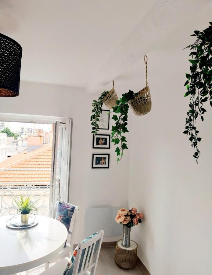 Artists Apartment Montpellier-Place De La Comedie מראה חיצוני תמונה